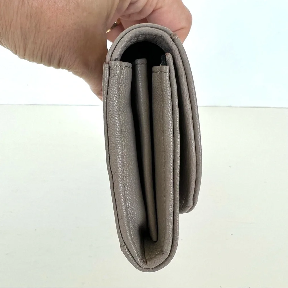 SEE BY CHLOÉ Hanna Continental Taupe Pebbled Leather Braid Gold Charm Wallet NWT